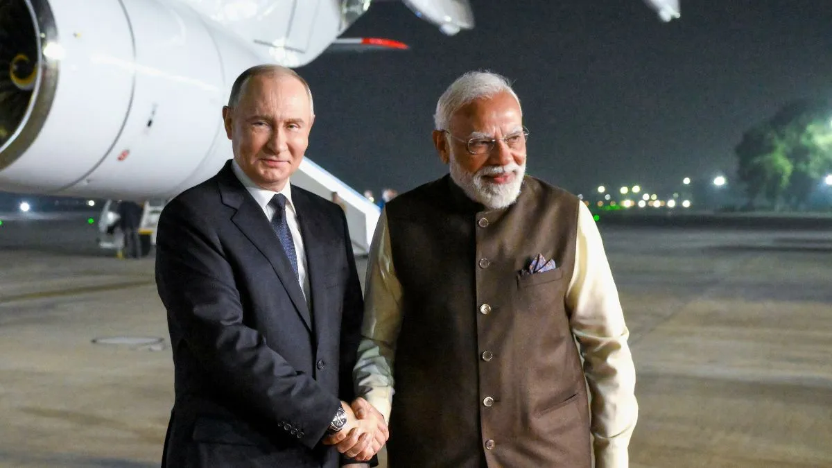 Russian President Vladimir Putin with Prime Minister Narendra Modi.