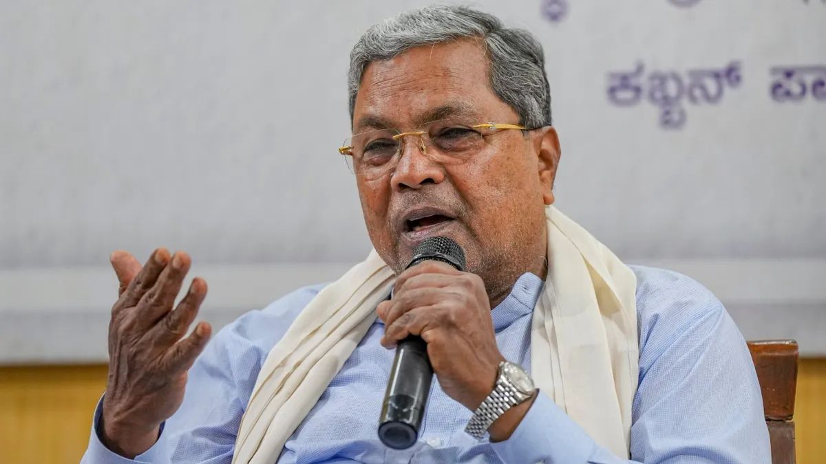 'Will continue as CM': Siddaramaiah denies power-sharing deal with Shivakumar amid leadership row