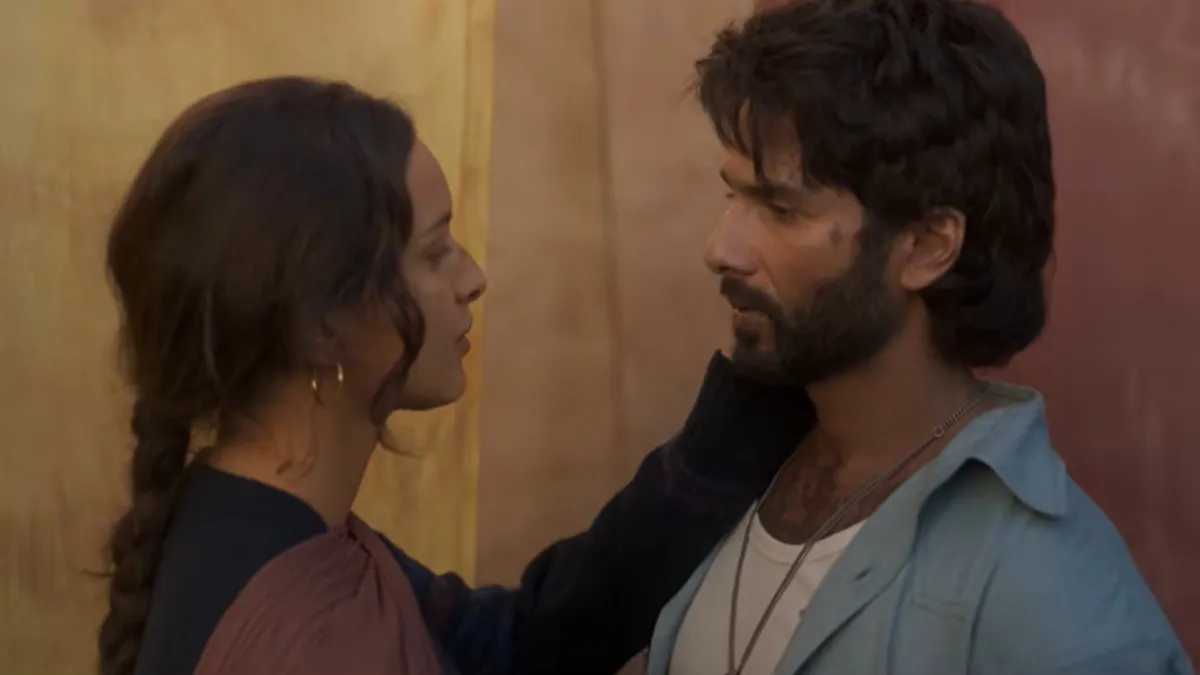 O'Romeo first song out: Shahid Kapoor, Triptii express love through stolen glances in Hum To Tere Hi Leye The