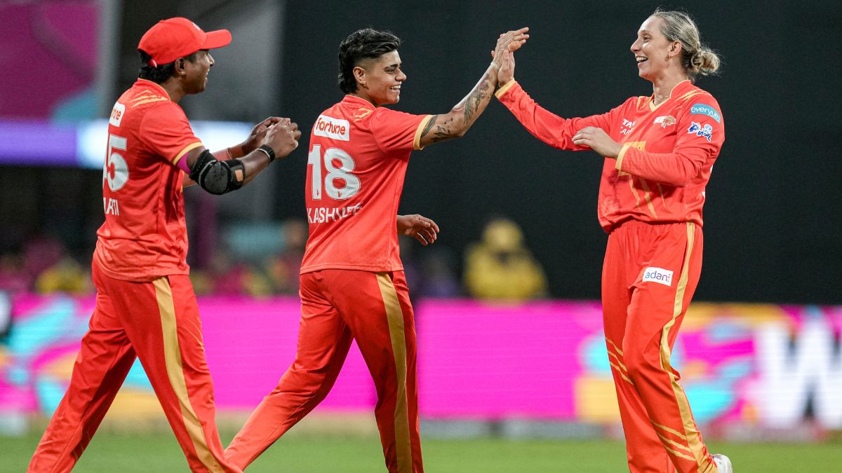 Gujarat Giants end 40-match streak in WPL after opting to bat against Mumbai Indians | Cricket News – India TV