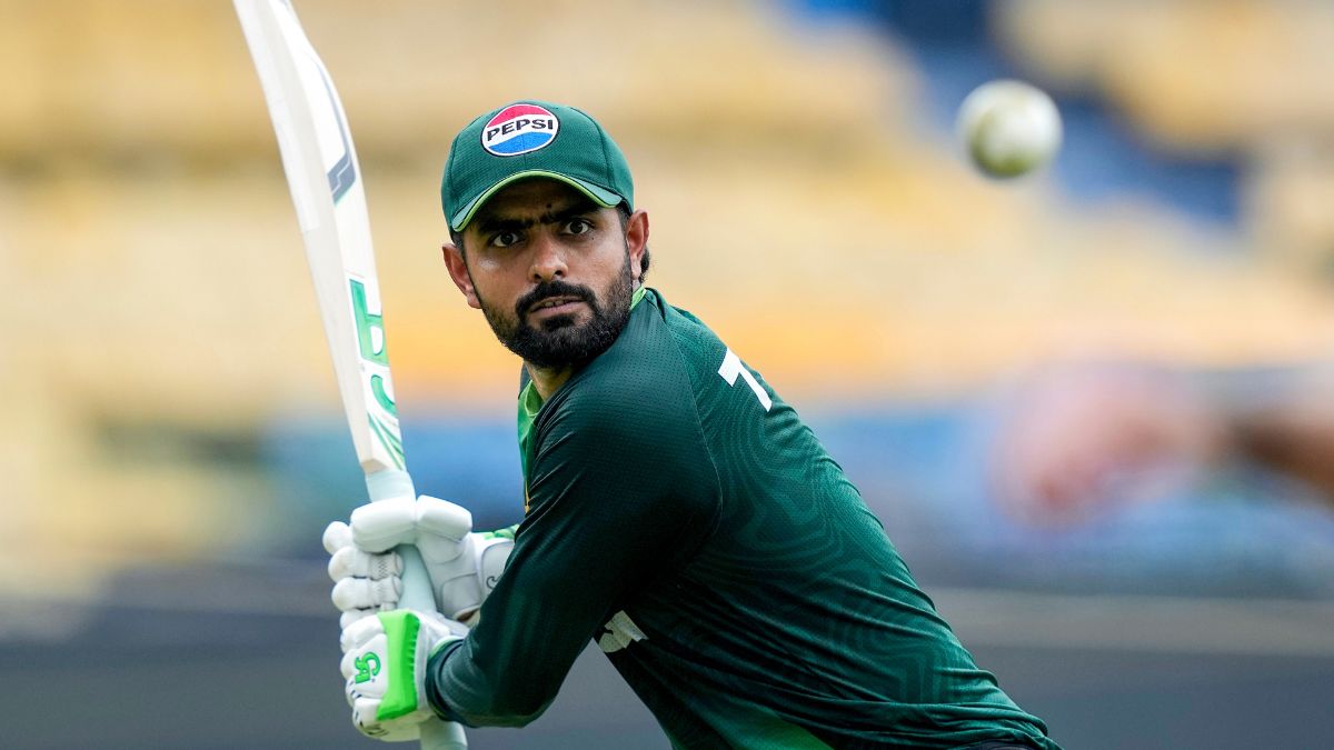 What is Babar Azam's role in Pakistan's T20I team? Head coach Mike Hesson explains