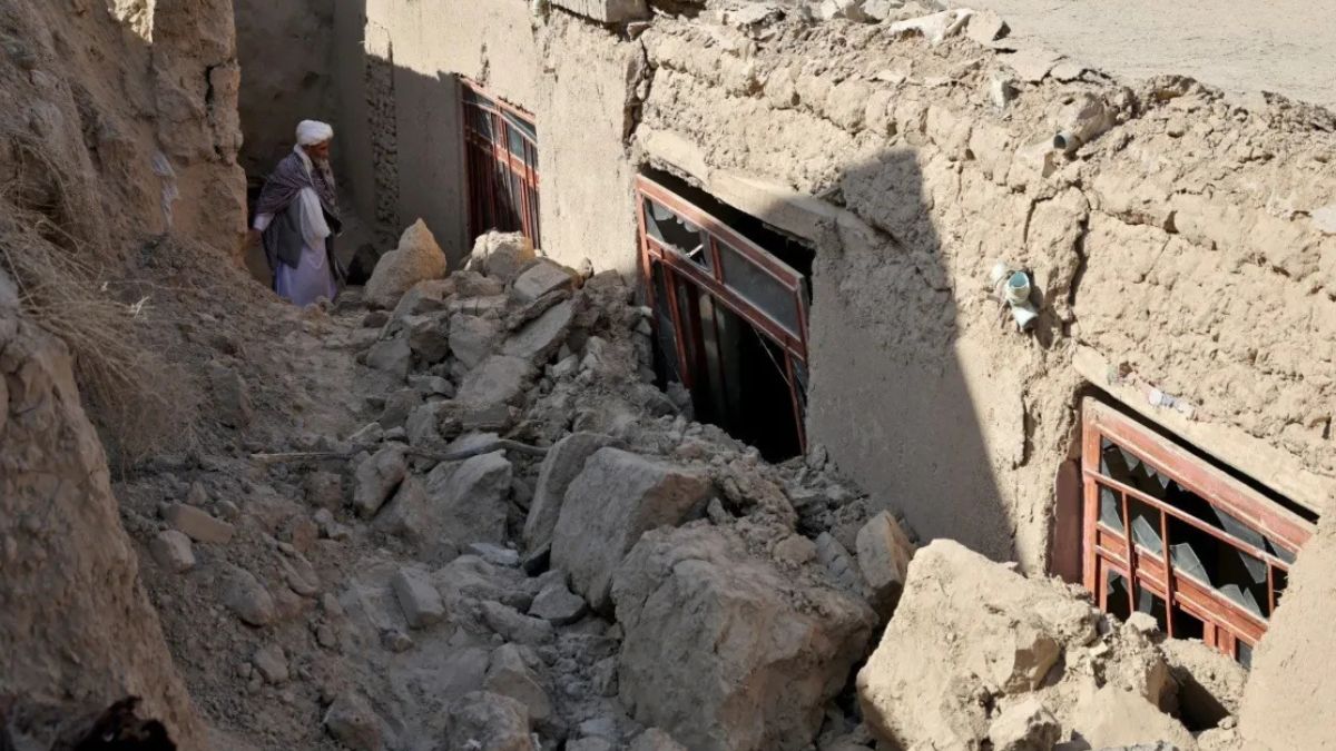 Pakistan carries out airstrikes across Afghanistan border targeting ‘militant hideouts’