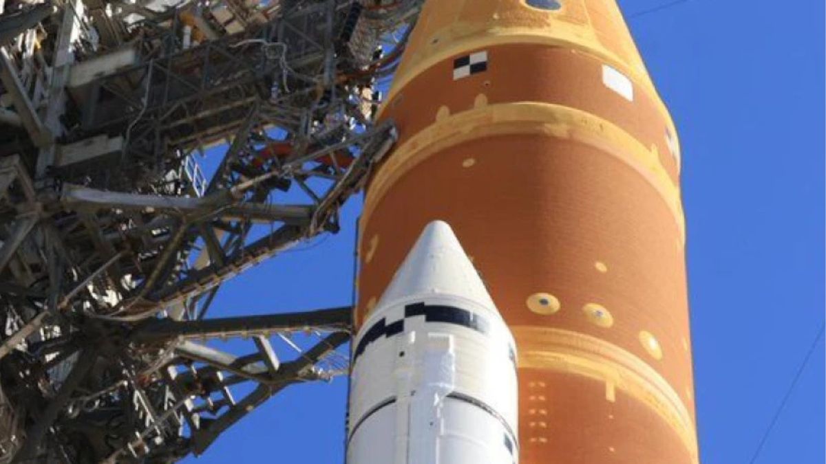 NASA's Artemis II mission to send humans around the moon delayed after last-minute rocket problem