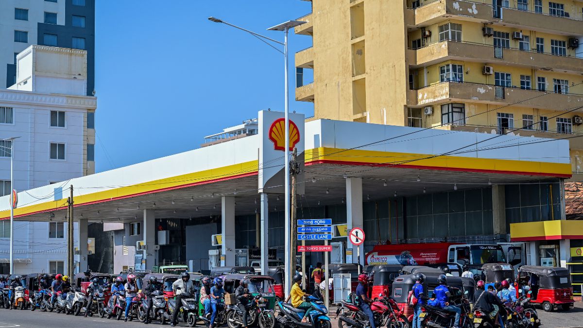 Sri Lanka introduces four-day work week amid fuel shortages; declares every Wednesday public holiday