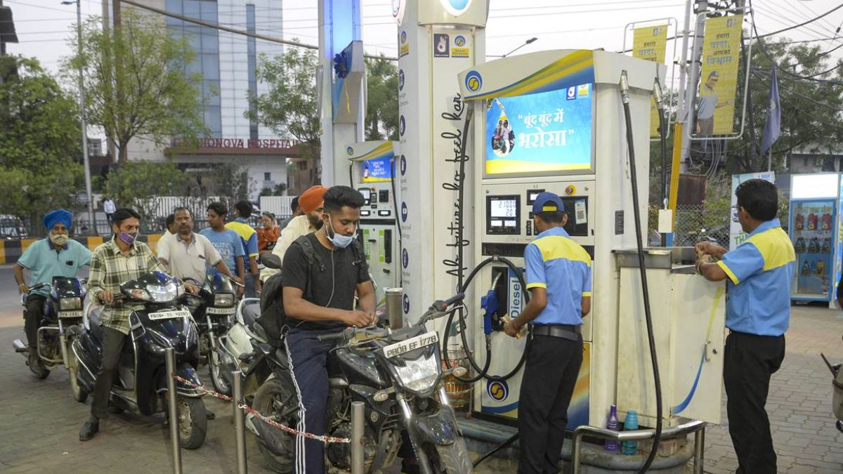 No fuel shortage, supply steady across India: Oil Marketing Companies amid reports of panic buying