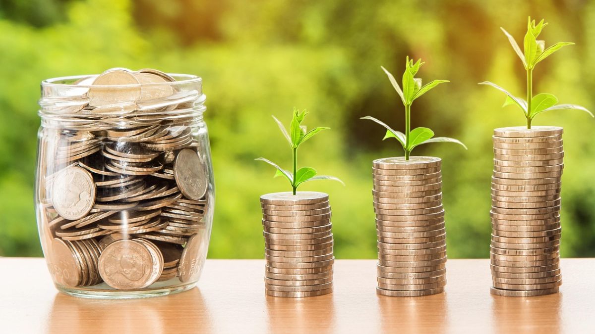 Planning to invest Rs 5,000 in mutual funds? Can multiple SIPs give you extra return, find out here