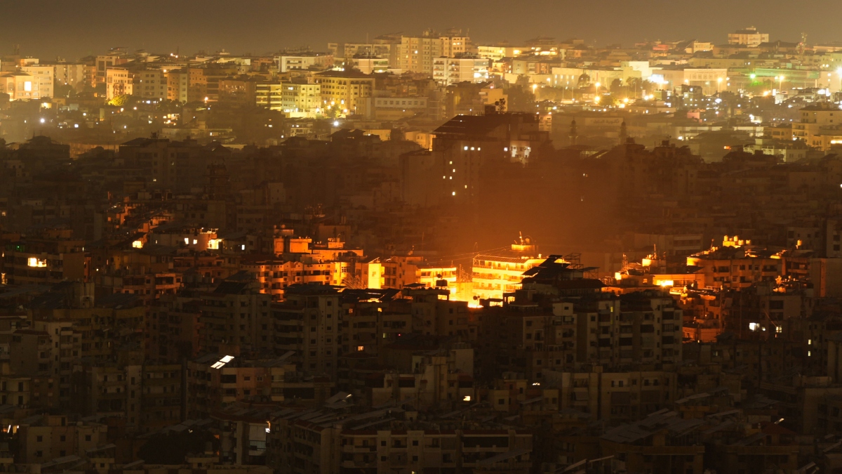 Iran war LIVE: Iran launches new wave of missiles against Israel; sirens sound in Bahrain, Kuwait