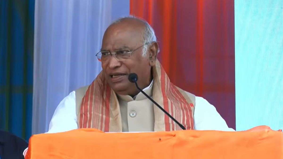 Assam Elections 2026: Kharge unveils Congress' 'five guarantees', pledges monthly cash aid for women