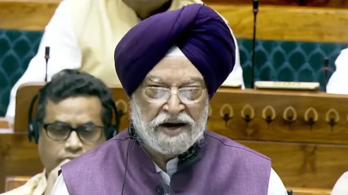 No fuel shortage in India, adequate crude oil stocks available: Hardeep Singh Puri