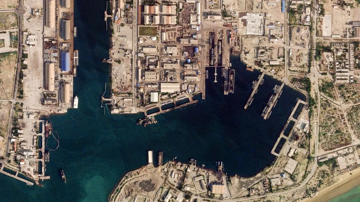 Iran says Strait of Hormuz not closed, no plans to shut it until further notice