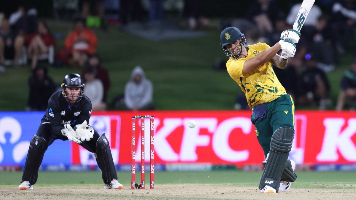 NZ vs SA 4th T20I LIVE Score: New Zealand need 165 runs to win