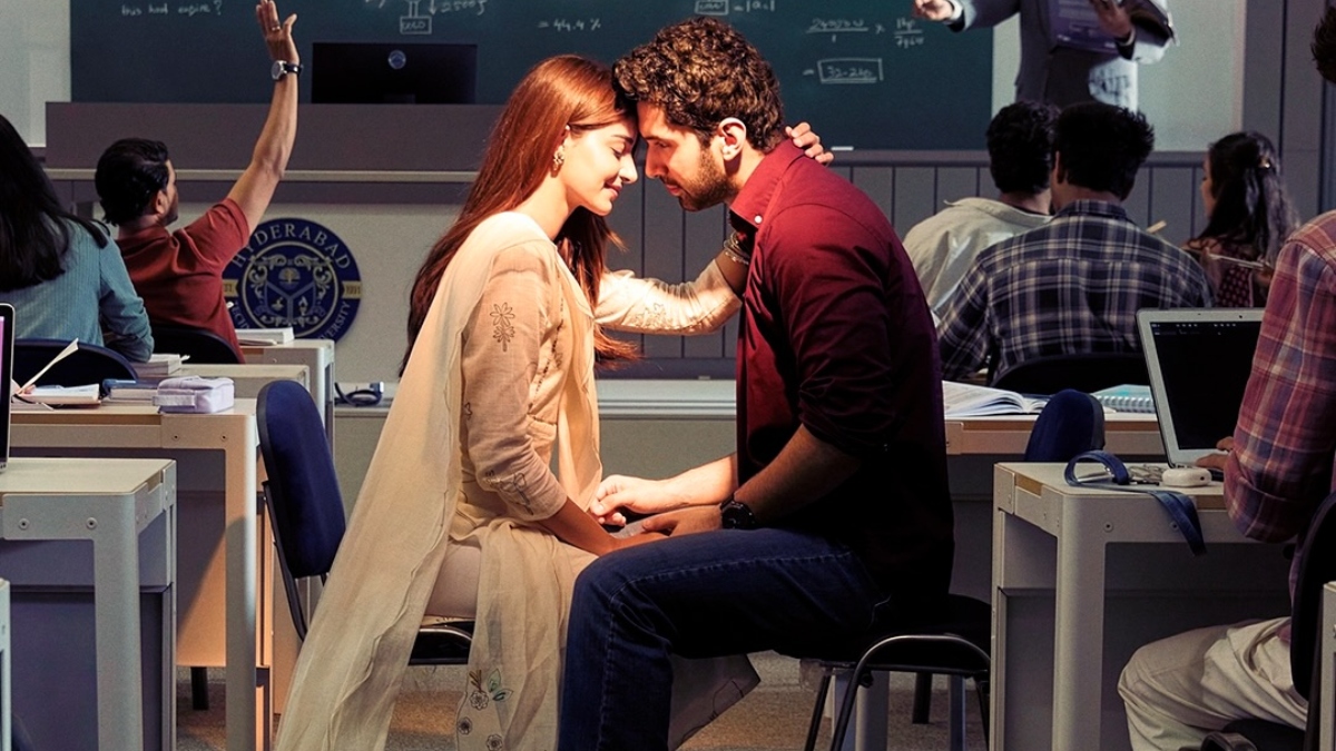 Чанд Мера Дил: Каран Джохар представляет Ананью и Лакшью как Арава и Чандни, фиксирует дату выхода