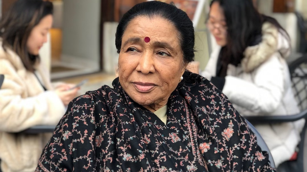 Asha Bhosle Health Update LIVE: Legendary singer is stable now, medical bulletin to be out soon