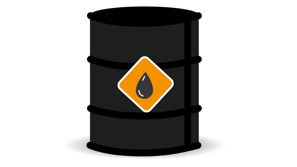 Oil marketing companies losing Rs 18 per litre on petrol, Rs 35 on diesel amid tensions in Middle East