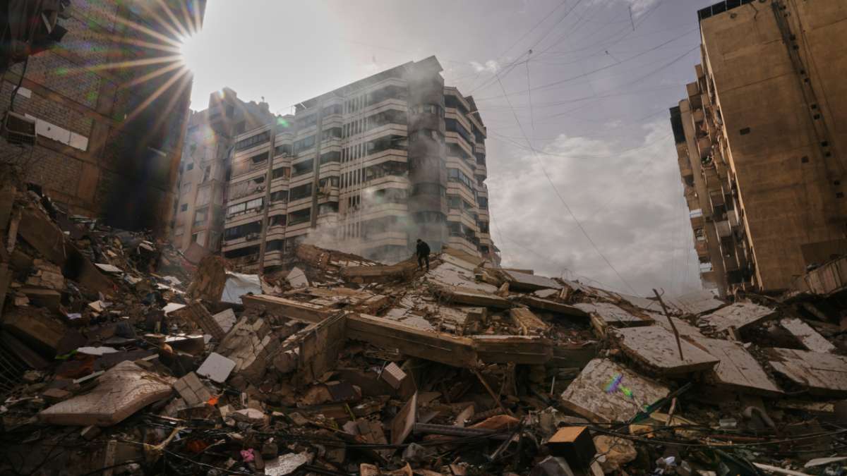 Iran war LIVE: UAE bars Iranians from entering, transiting country; Hezbollah commander killed in Beirut