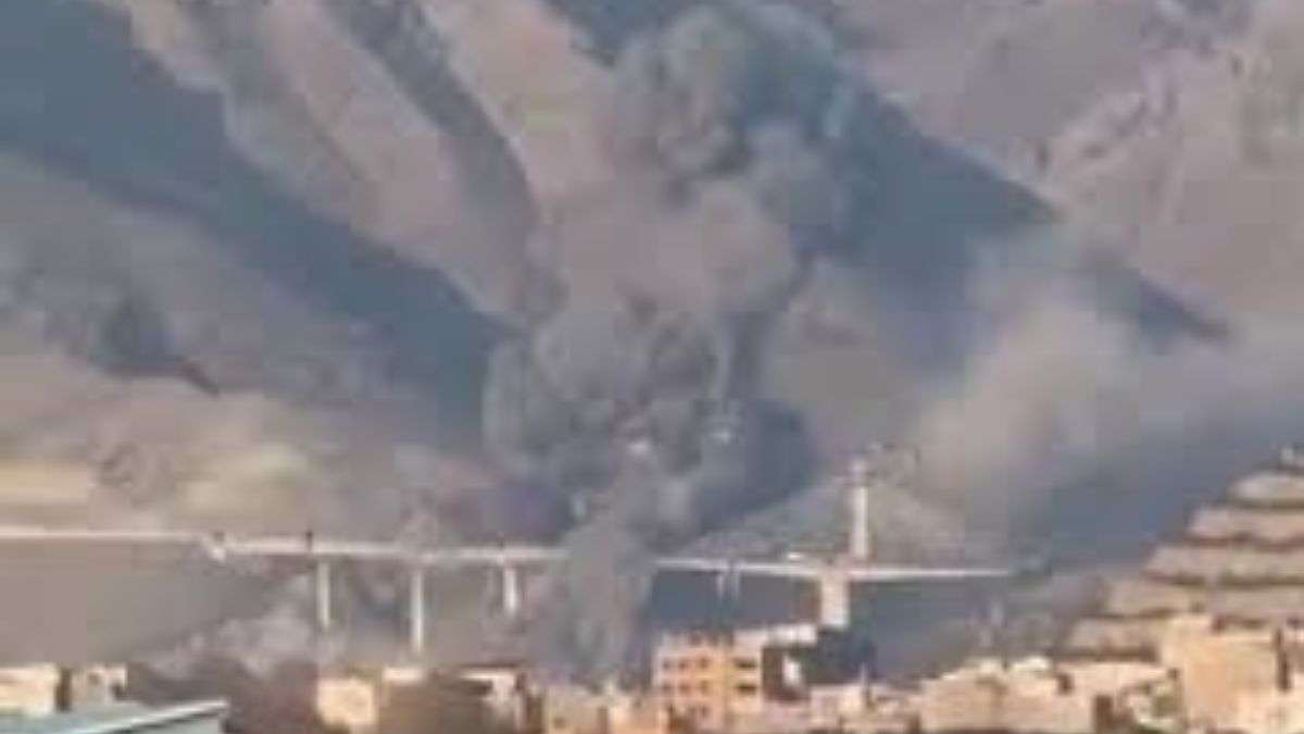 Iran releases 'hit-list' of 8 Gulf bridges after US destroys its biggest B1 bridge