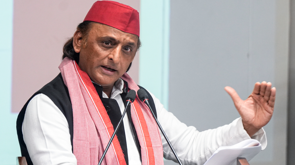 'Everything happens on roads in UP, lack of space': Akhilesh's retort ...