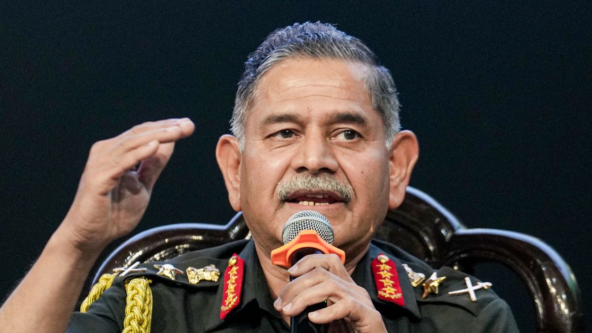 'Pakistan should decide whether it wants to be part of geography or history': Army chief's stern warning