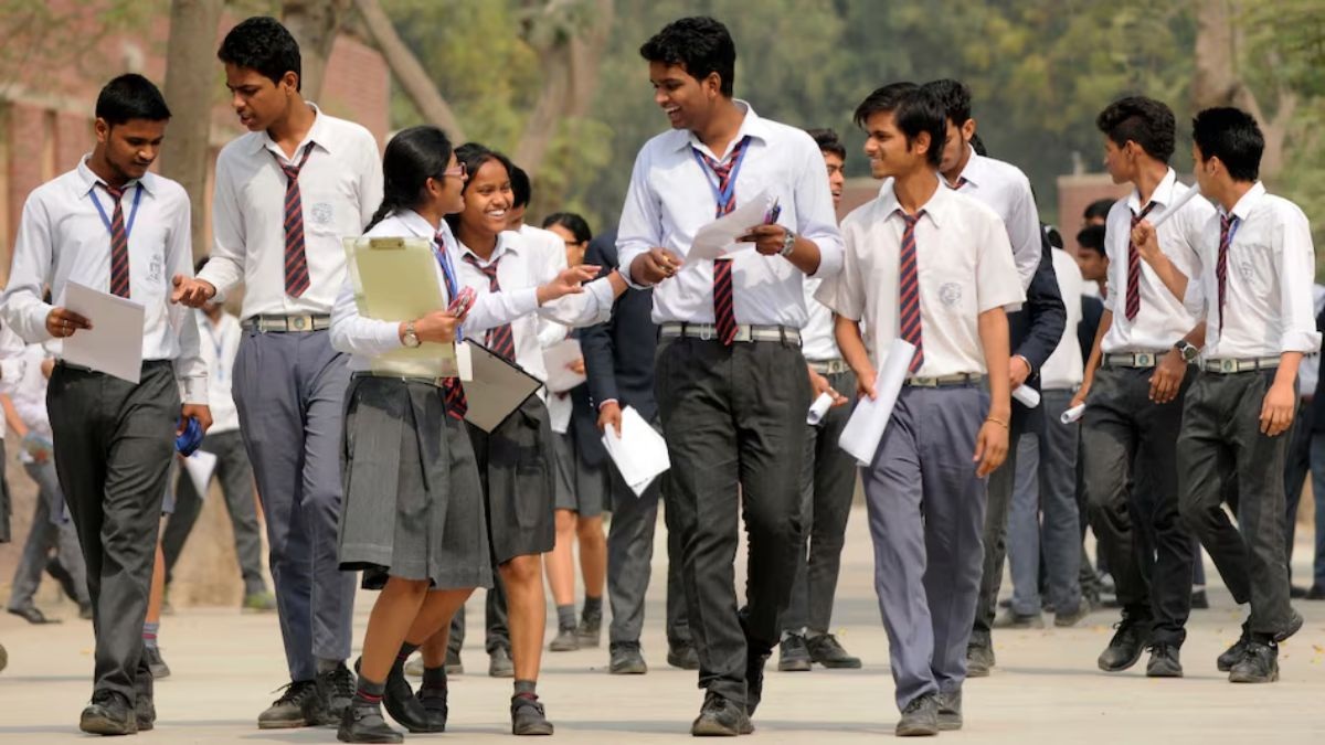 CBSE issues guidelines on three-language policy; current Class 10 batch excluded for new language policy