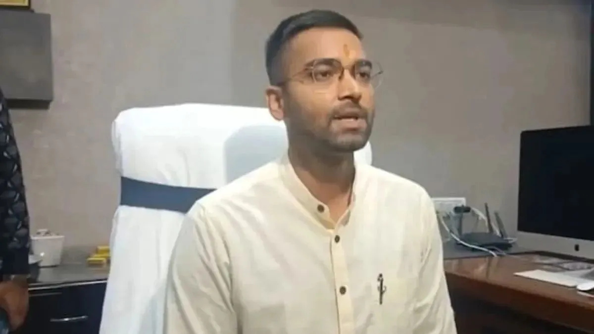 SC to hear plea against Deepak Prakash reappointment