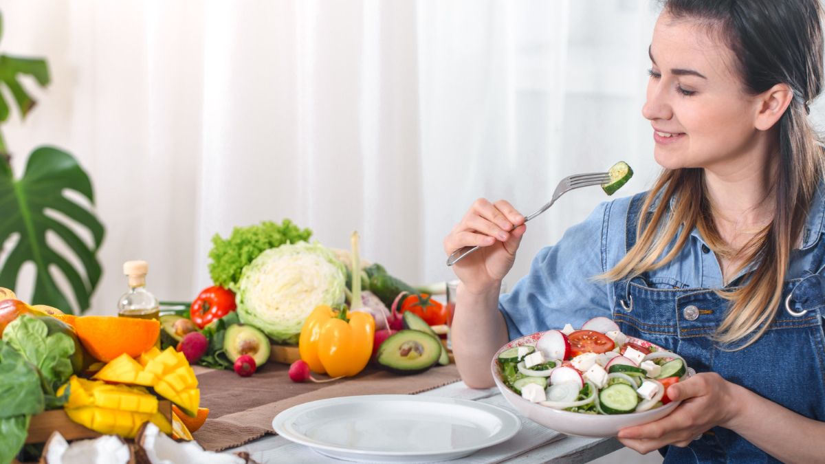AIIMS-trained gastroenterologist shares 5 ways menopause affects your gut and what to do about it