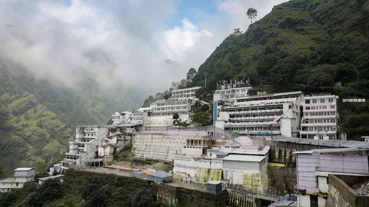 Jammu court summons Crime Branch officer with records in Vaishno Devi 'fake silver' offerings row