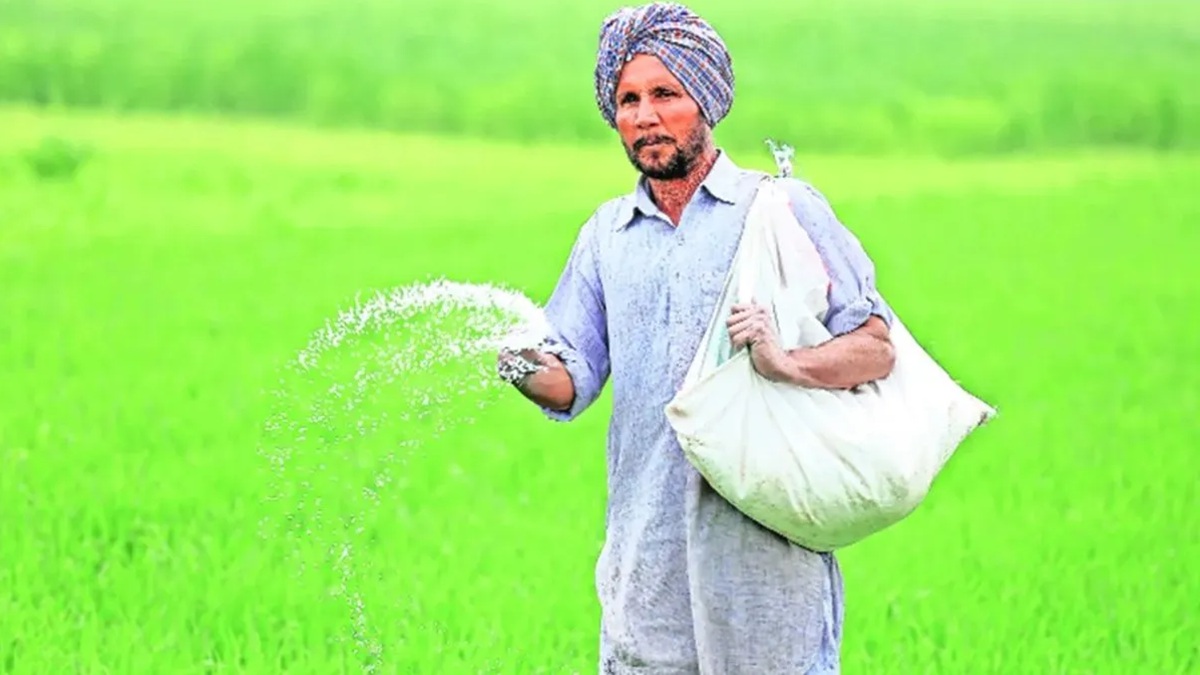 MP govt bans sales of subsidised fertilisers, farmers express concern as Kharif crops will be affected