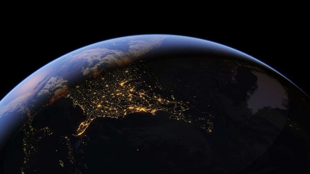 Google removes Nano Banana AI feature from Google Earth amid misinformation concerns - India TV News