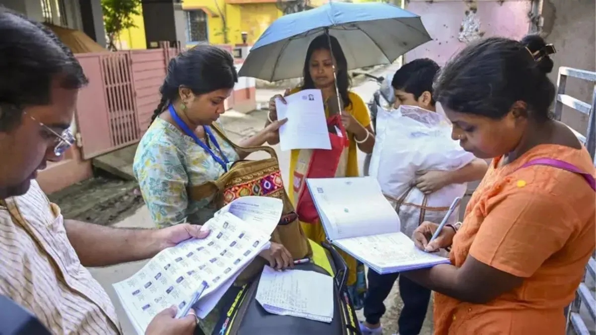 Election Commission revises Maharashtra, Delhi SIR schedule; final voter list to be published on November 4