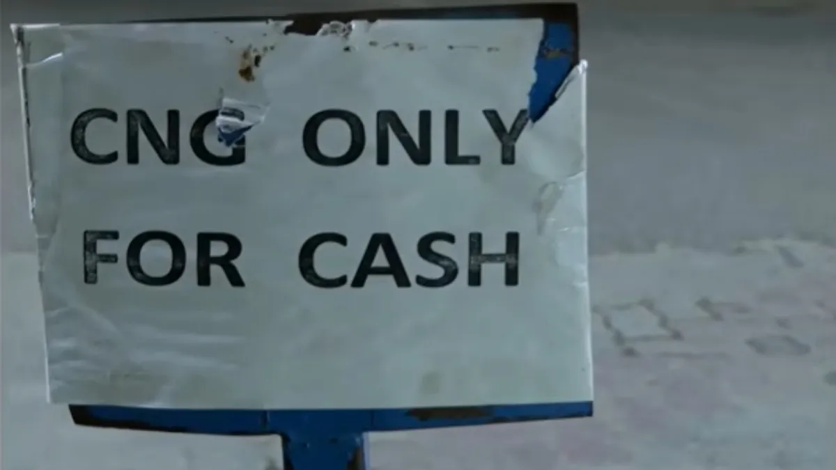 CNG, petrol pumps in Delhi-NCR put up 'No UPI, Only Cash' boards over UPI MDR charges