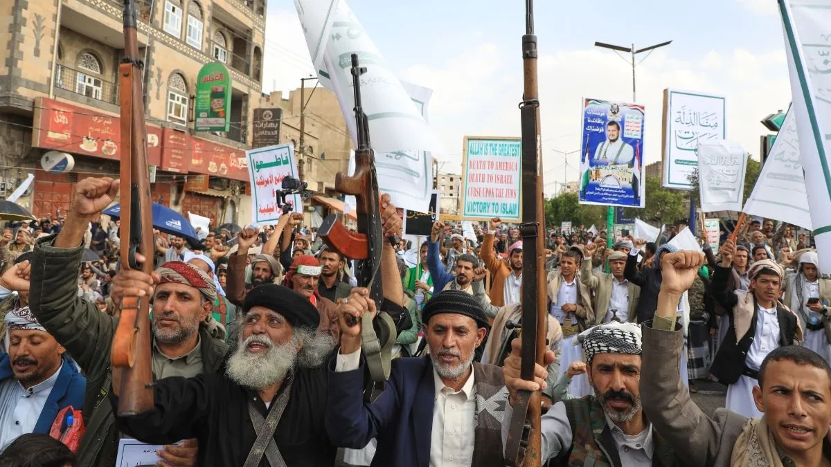 Why The Houthi Takeover Of Yemen’s Red Sea Coast Changes Everything