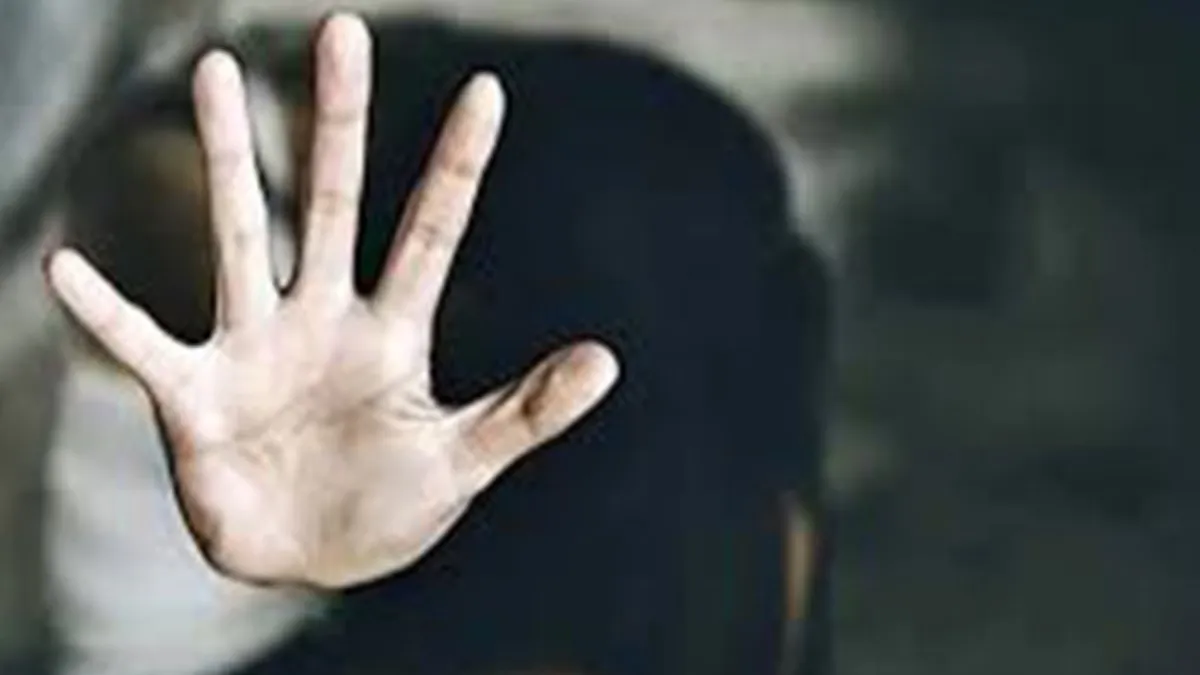 26 साल की महिला से घर में घुसकर बंदूक की नोक पर दुष्कर्म का आरोप, जांच में जुटी पुलिस
