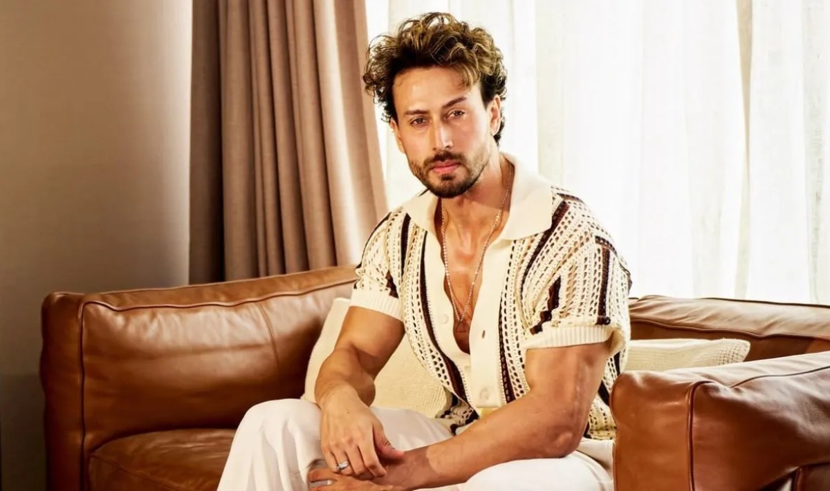Gunmen open fire at actor Tiger Shroff in Mumbai’s Juhu, his driver among two injured