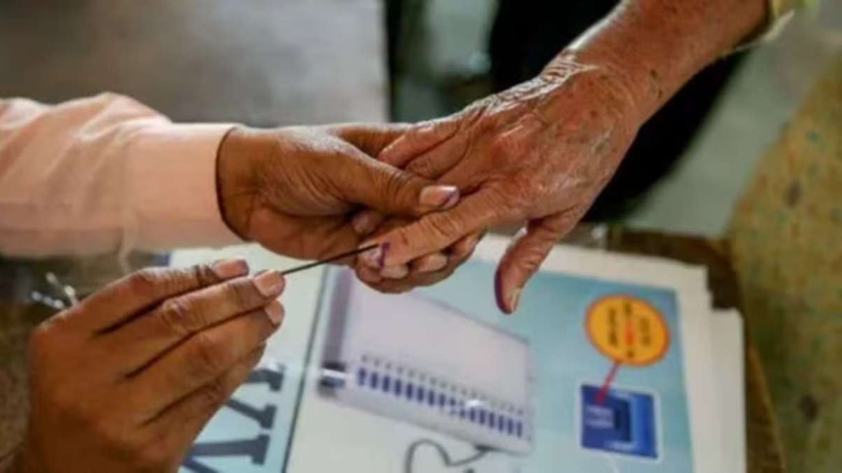 Bihar 2025 Elections: NDA vs Mahagathbandhan - Who Are the Star Campaigners Shaping the Political Battle?