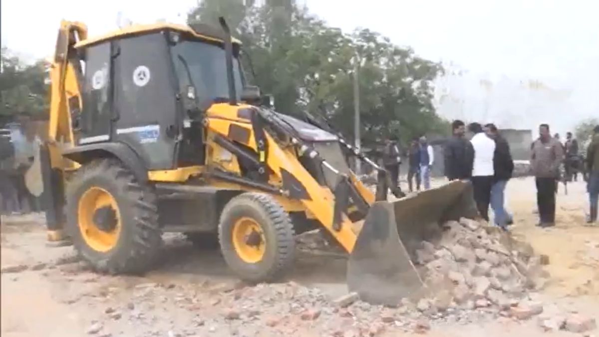 Sambhal Anti-Encroachment Drive: 150+ Notices, Demolition Targets Illegal Structures
