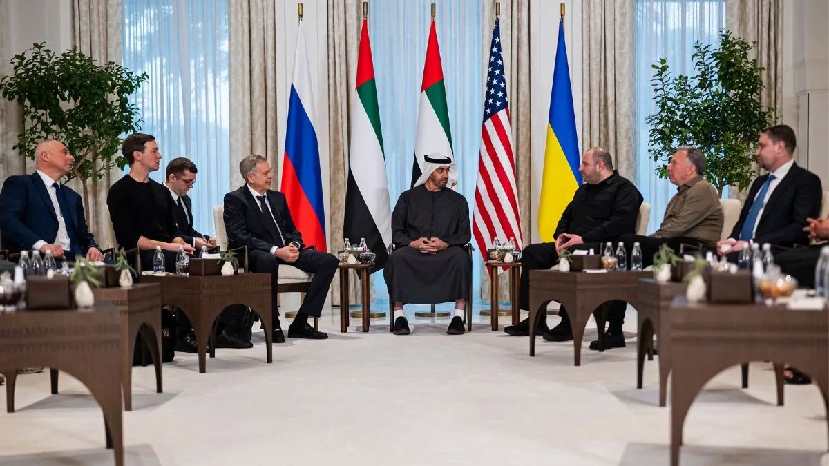 Zelenskyy Announces Next Round of Russia-Ukraine-US Trilateral Talks on Feb 4-5