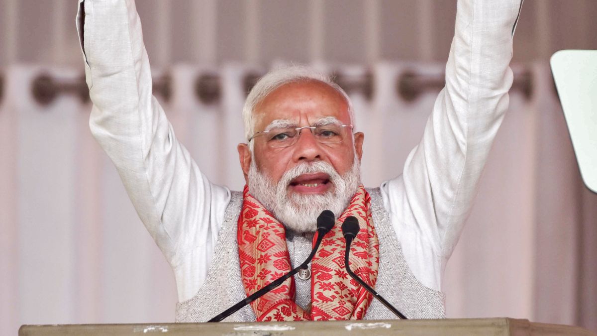 PM Modi Lauds India's Strong Trade Pacts, Criticizes UPA Era in Budget Speech