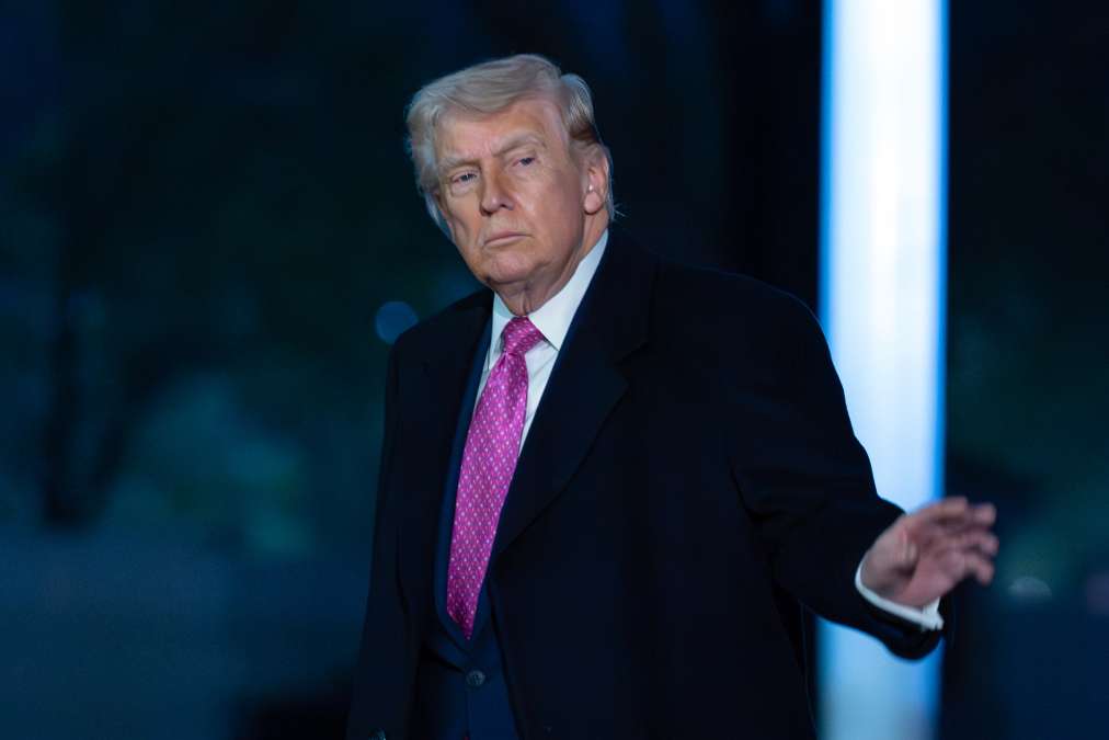 Trump Threatens to Target Iran's Energy and Water Infrastructure Over Ceasefire