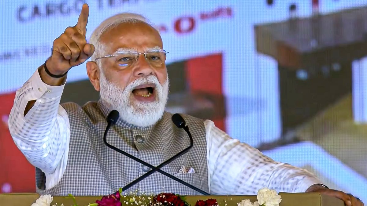PM Modi Inaugurates Noida International Airport, Targets 2026 Opening