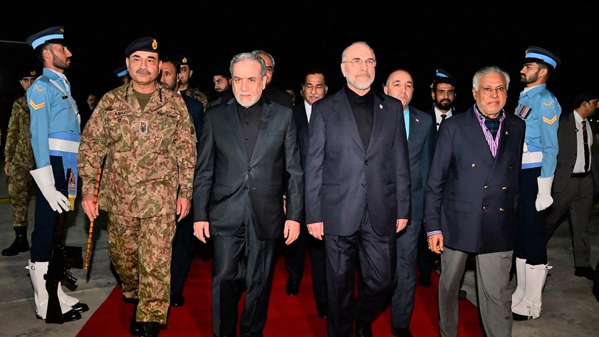 Iran Blames 'Unreasonable' US Demands for Failed Islamabad Talks, Deadlock Persists