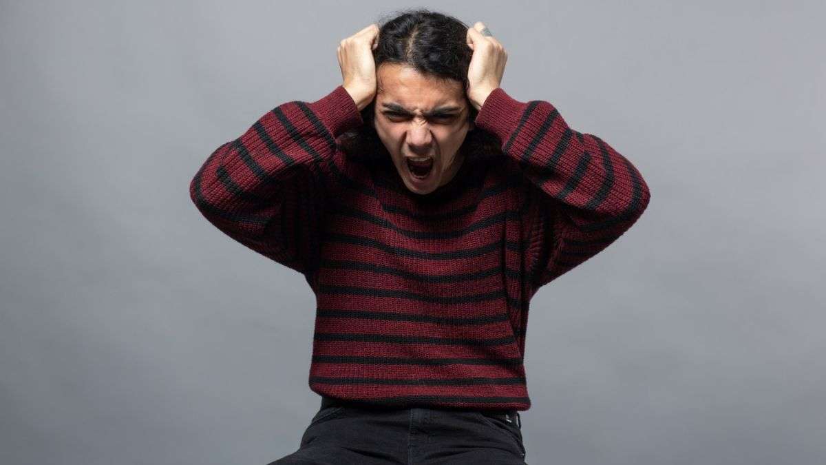 Understanding Panic Attacks: Symptoms, Feelings, and Expert Medical Explanation
