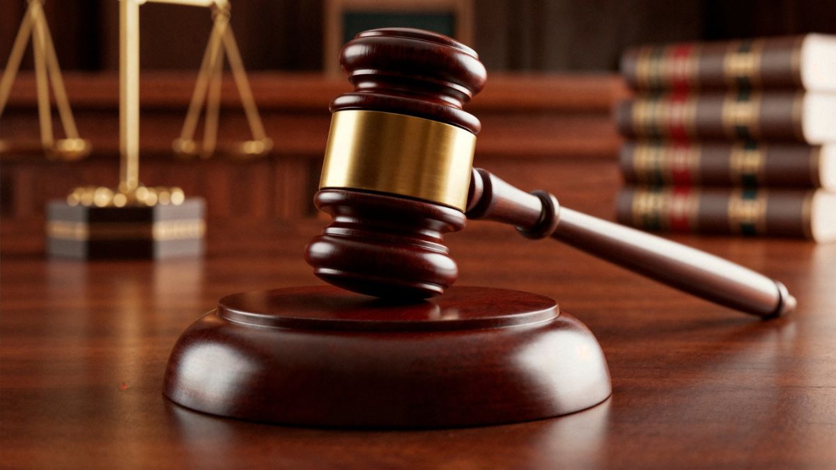 Delhi Court Convicts Two CBI Officials in 2000 Raid Case, Deems Arrest Unlawful