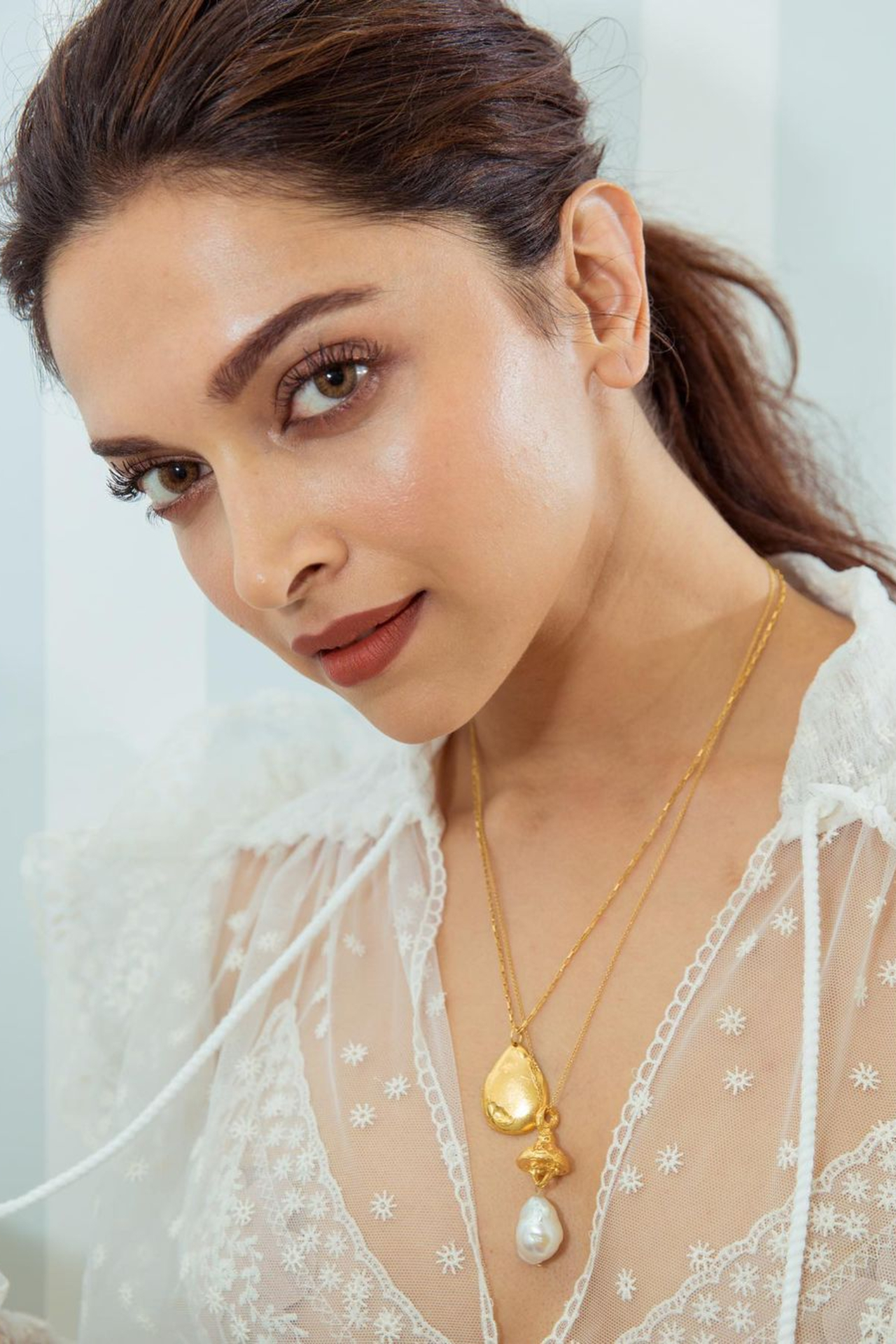 You can&amp;rsquo;t take your eyes off Deepika Padukone&amp;rsquo;s double-layer gold chains with statement pendants.