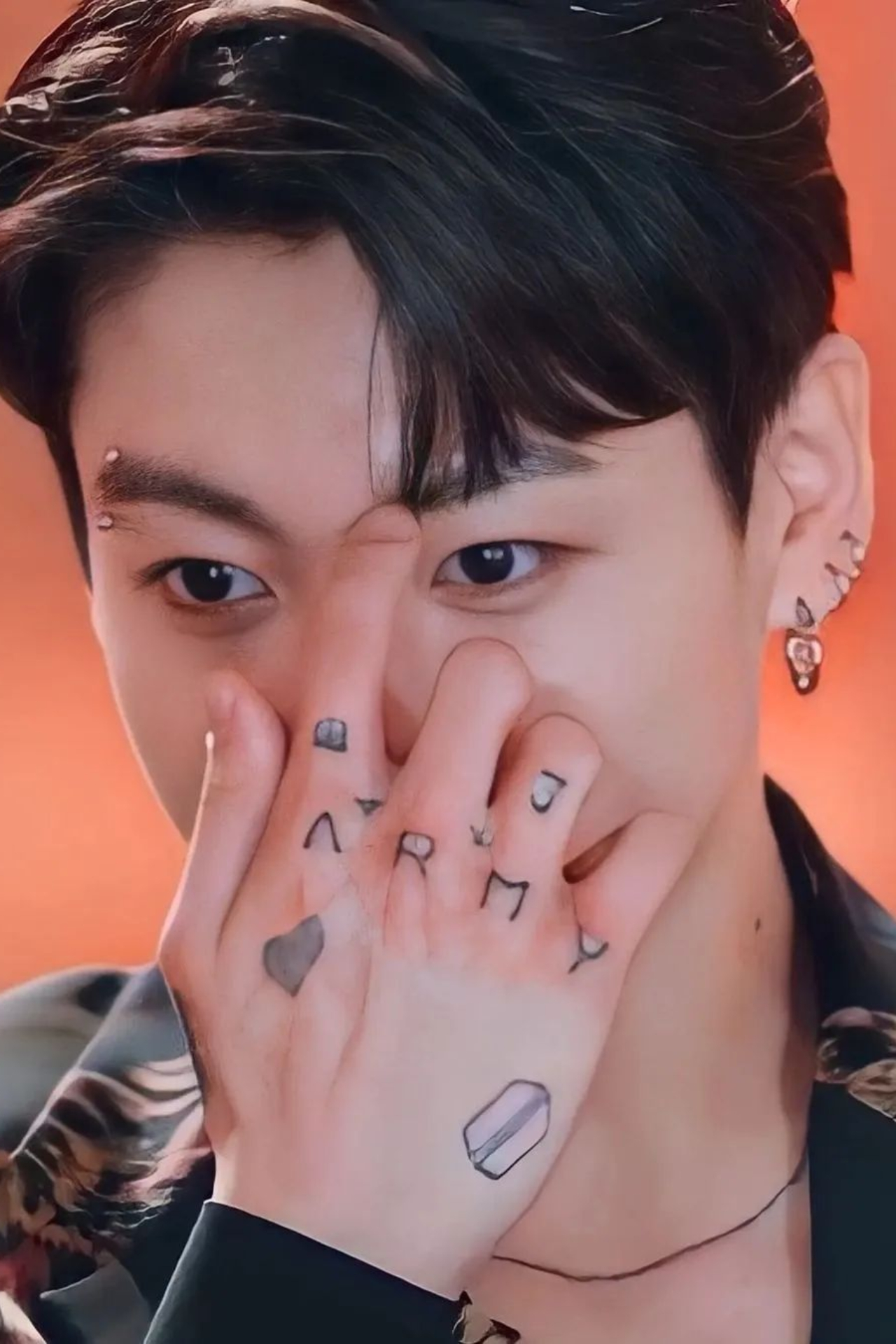 Jungkook's hand tattoos show his love for BTS members. Know their hidden  meaning