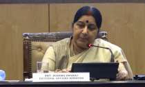 Terror and talks cannot go together: Sushma Swaraj delivers stern message to Pakistan