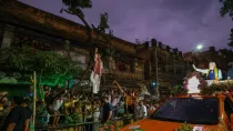 Bengal polls: PM Modi holds mega roadshow in north Kolkata | Watch