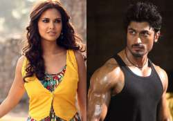 Esha Gupta, Vidyut Jamwal