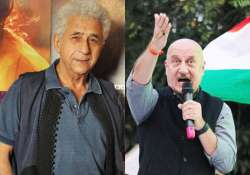 Naseeruddin Shah and Anupam Kher