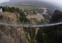 World's highest glass bridge