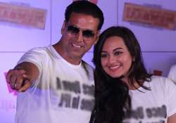 Akshay Kumar with Sonakshi Sinha